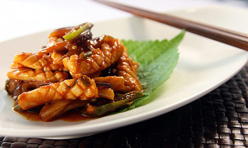 Mực một nắng sốt me ngon hấp dẫn ăn là mê
